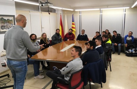 La 2ª Promoción de Máster en Industria Náutica visita Fanautic Club - club de navegación club nautico alquiler de embarcaciones